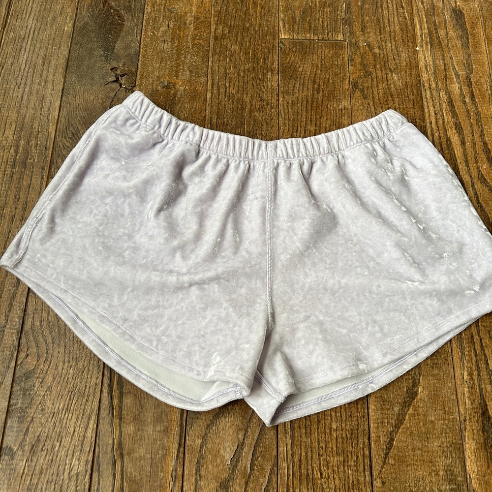 EUC Ivivia Girl’s Light Purple Shorts Sz 12